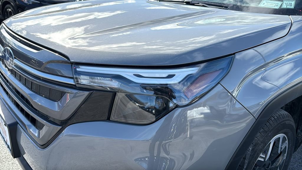 Certified 2025 Subaru Forester Premium image 8
