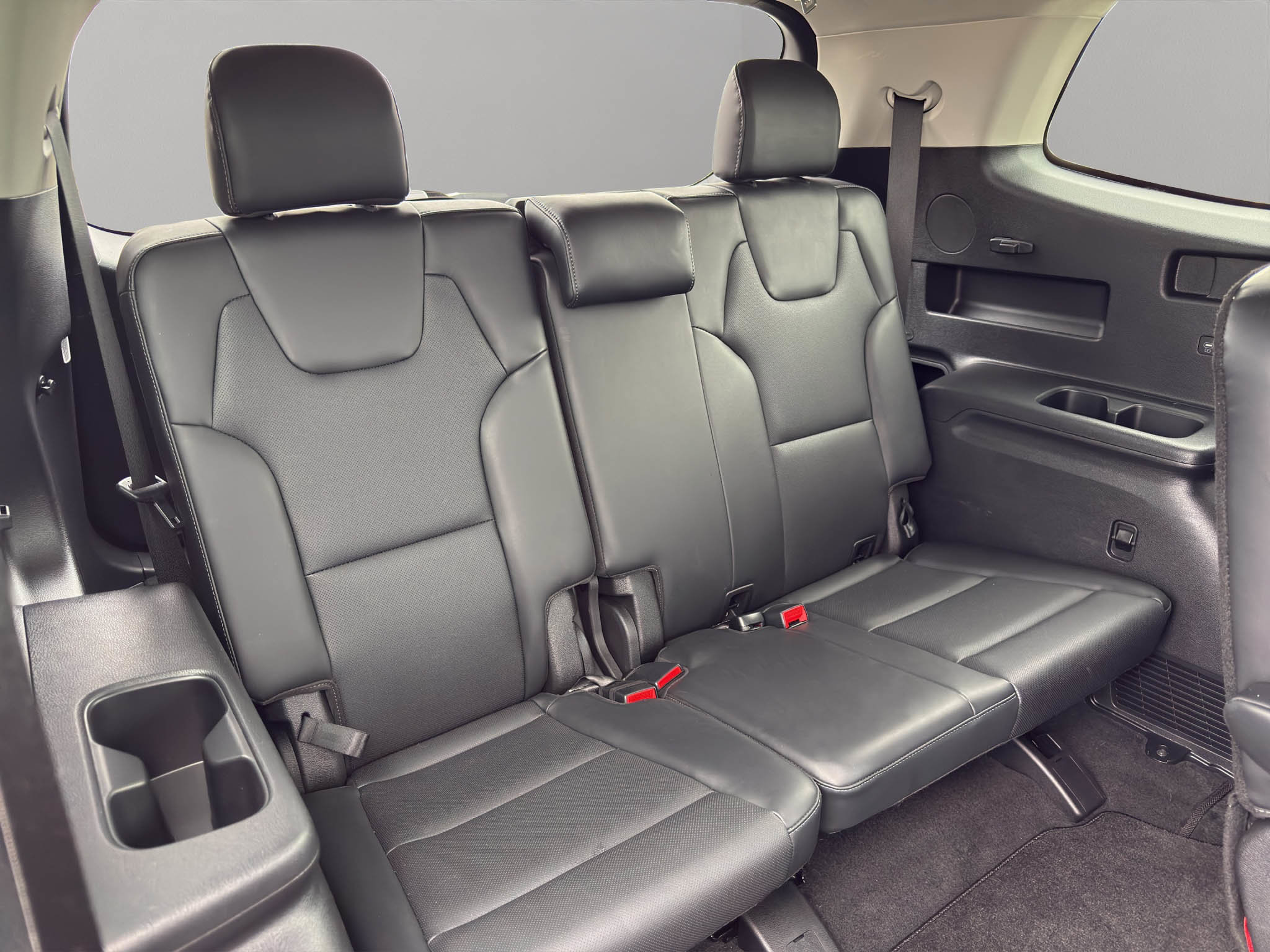 Used 2025 Kia Telluride S image 29