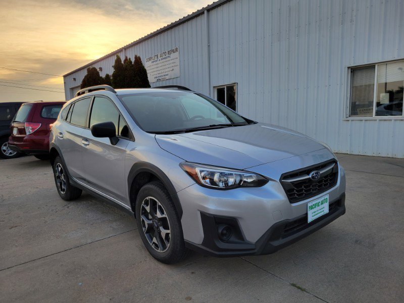 Used 2020 Subaru Crosstrek 2.0i image 1