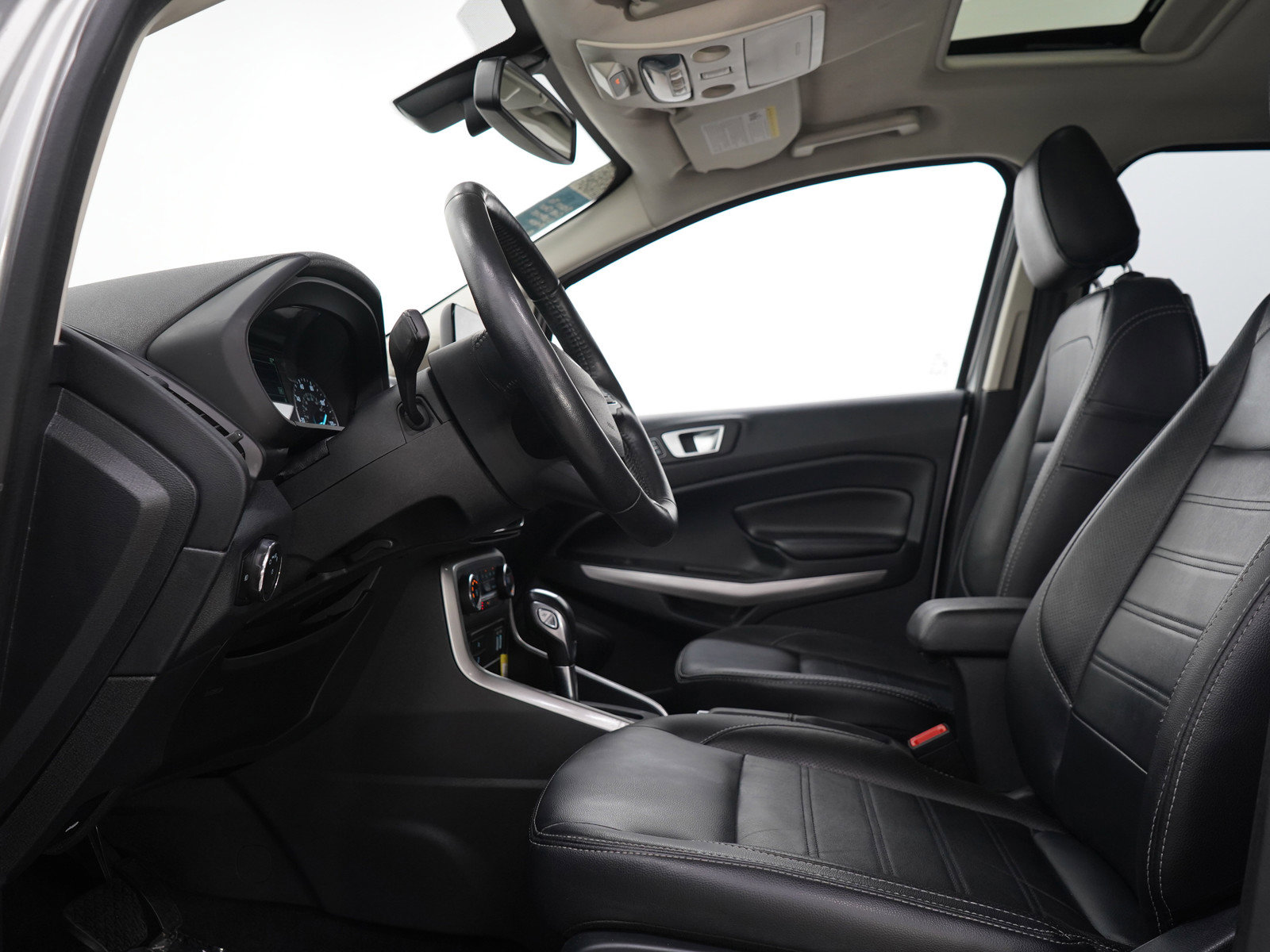 Used 2019 Ford EcoSport Titanium FWD image 22