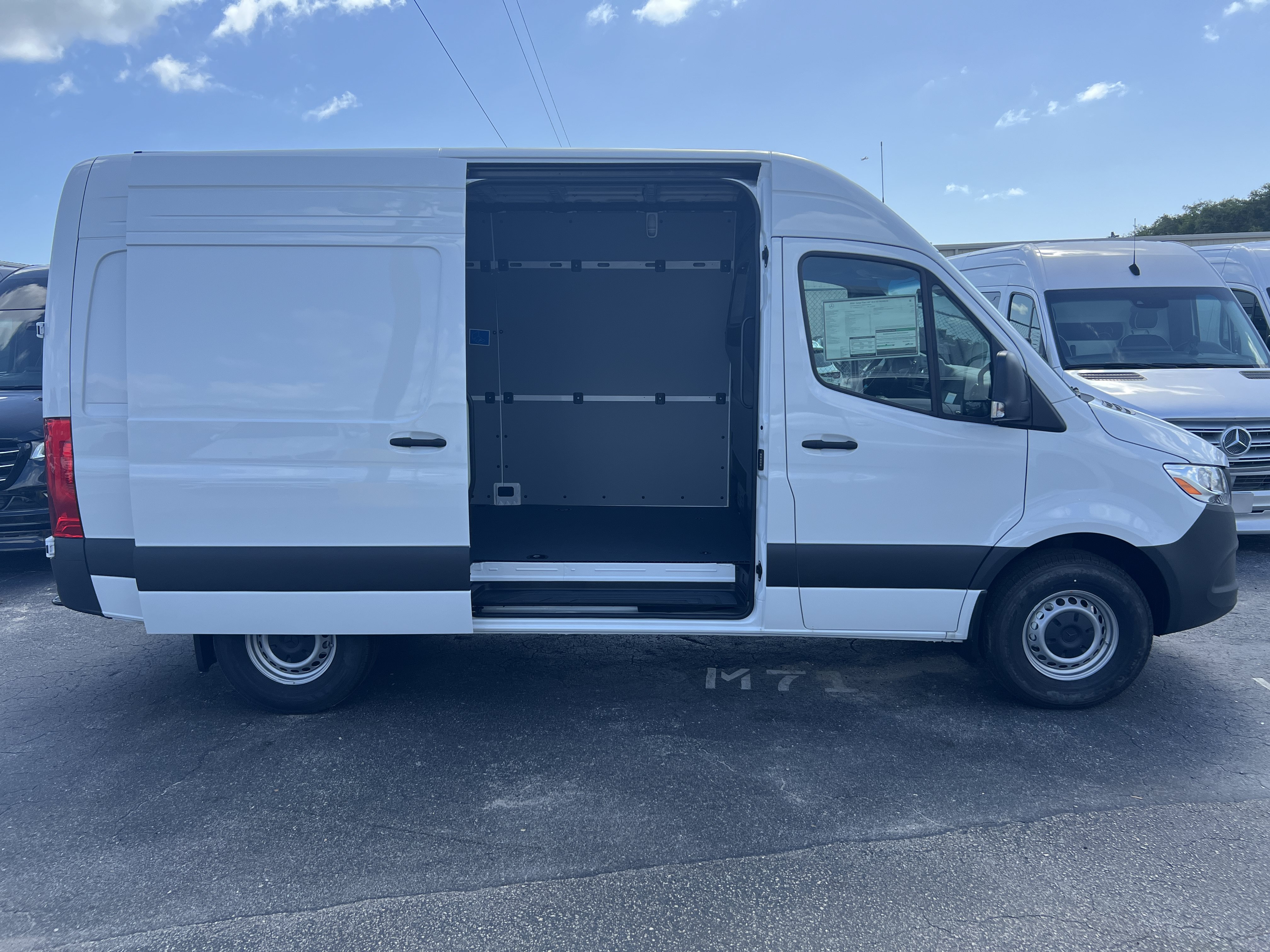 New 2026 Mercedes-Benz Sprinter 2500 image 4