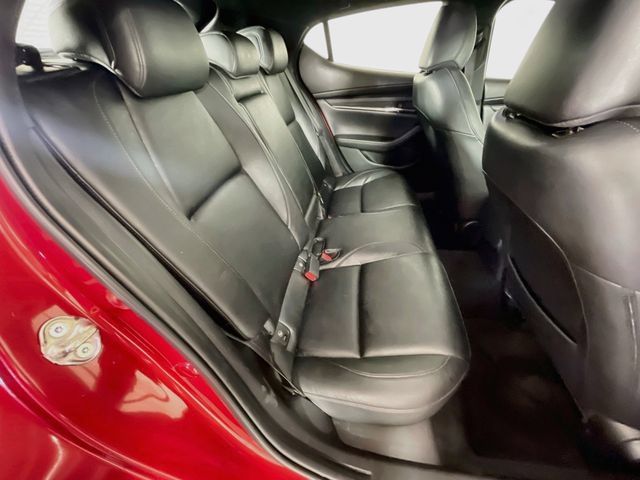 Used 2019 MAZDA MAZDA3 Hatchback FWD image 26