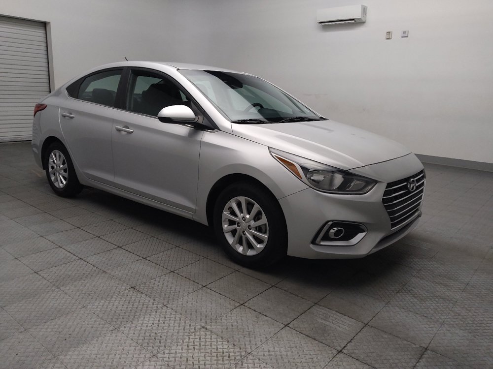 Used 2022 Hyundai Accent SEL FWD image 13