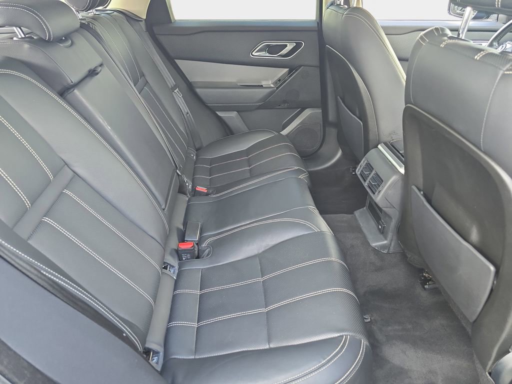 Used 2019 Land Rover Range Rover Velar S image 13