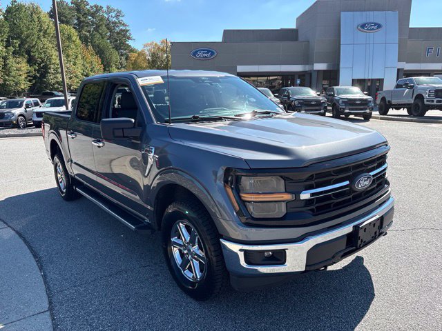 Used 2025 Ford F150 XLT w/ Equipment Group 301A Standard AWD/4WD image 2