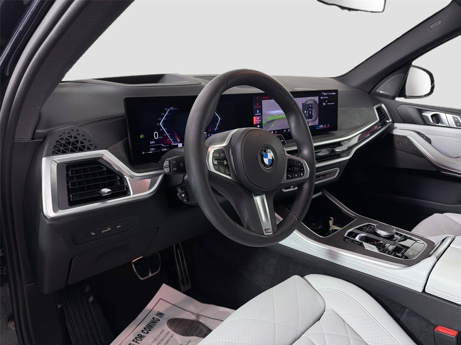 Used 2025 BMW X5 sDrive40i w/ M Sport Package RWD image 9