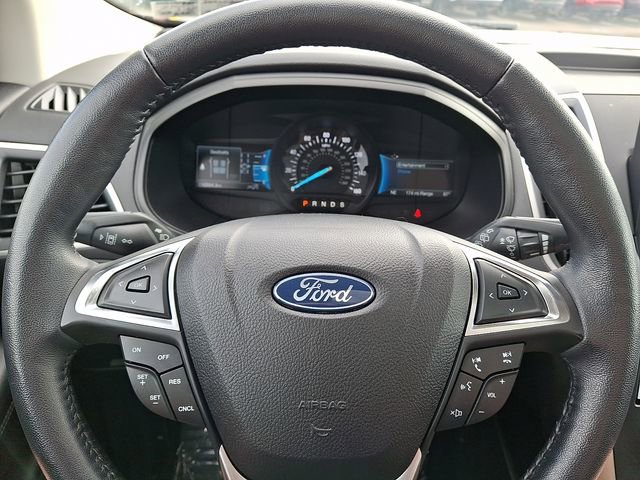 Certified 2022 Ford Edge SEL w/ Convenience Package image 19