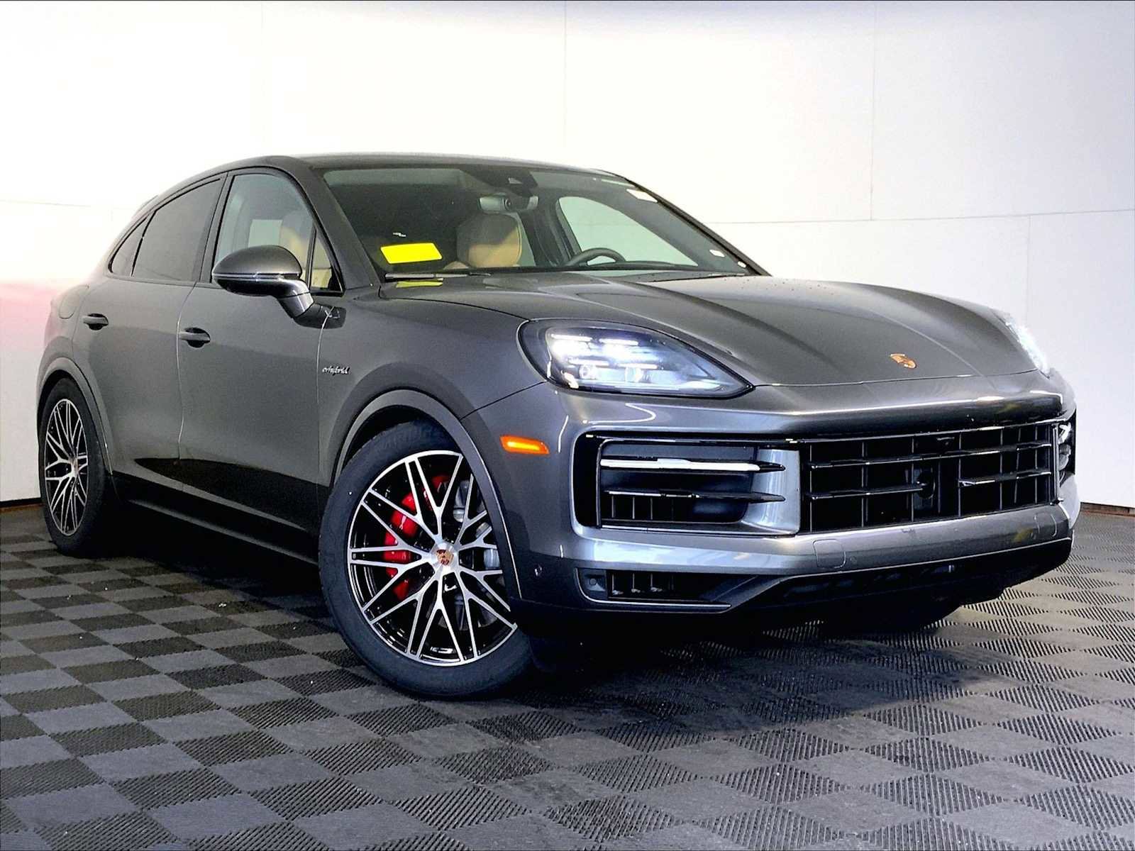 New 2026 Porsche Cayenne S image 9
