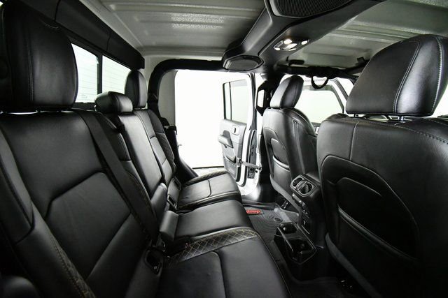 Used 2021 Jeep Gladiator Overland image 23