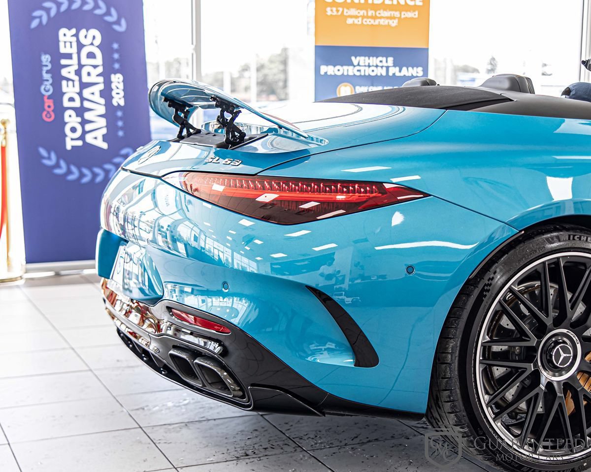 Used 2025 Mercedes-Benz SL 63 AMG 4MATIC image 15