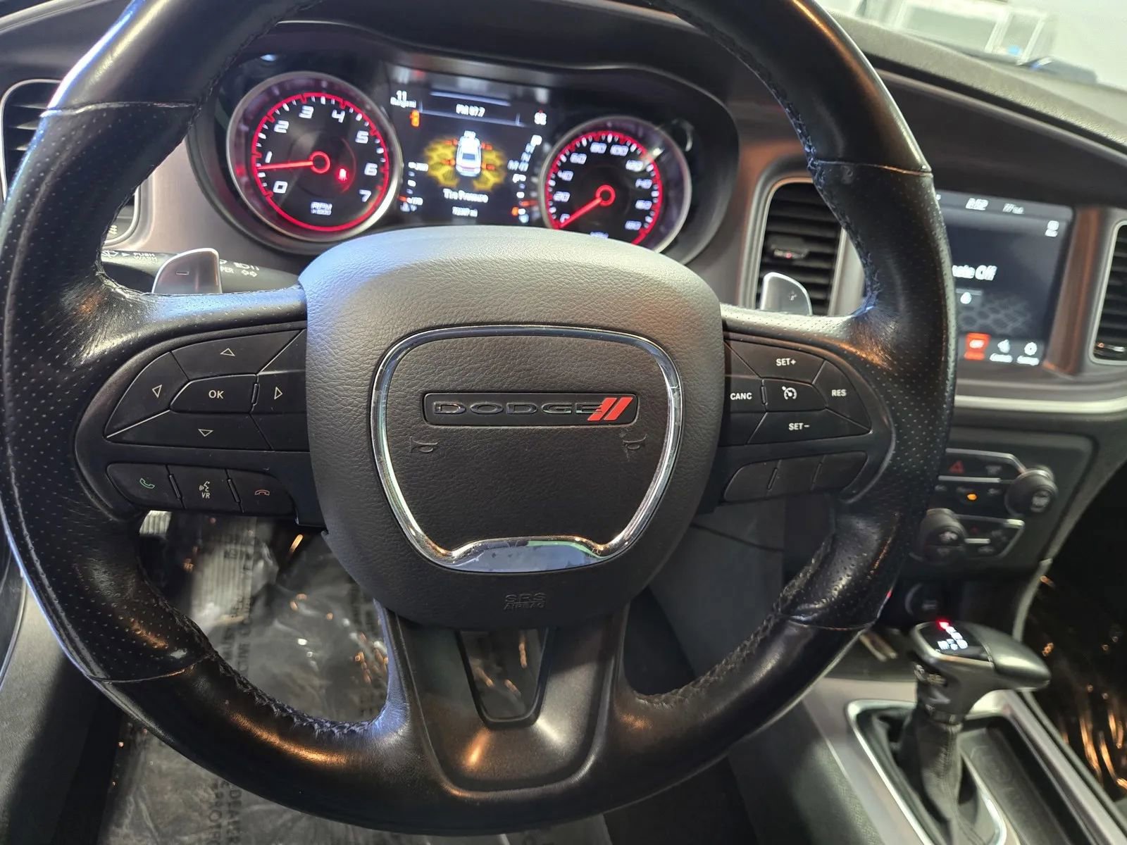 Used 2019 Dodge Charger Scat Pack RWD image 17