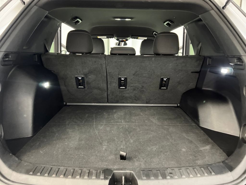 Used 2025 Chevrolet Equinox LT image 30