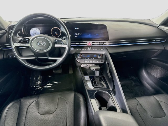 Used 2021 Hyundai Elantra Limited w/ Cargo Package FWD image 16