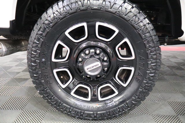 Used 2024 Ford F350 Platinum w/ FX4 Off-Road Package AWD/4WD image 90