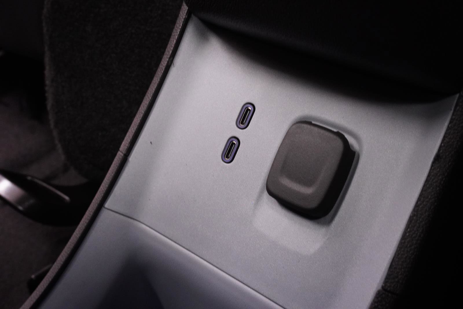 New 2027 Chevrolet Bolt RS FWD image 28