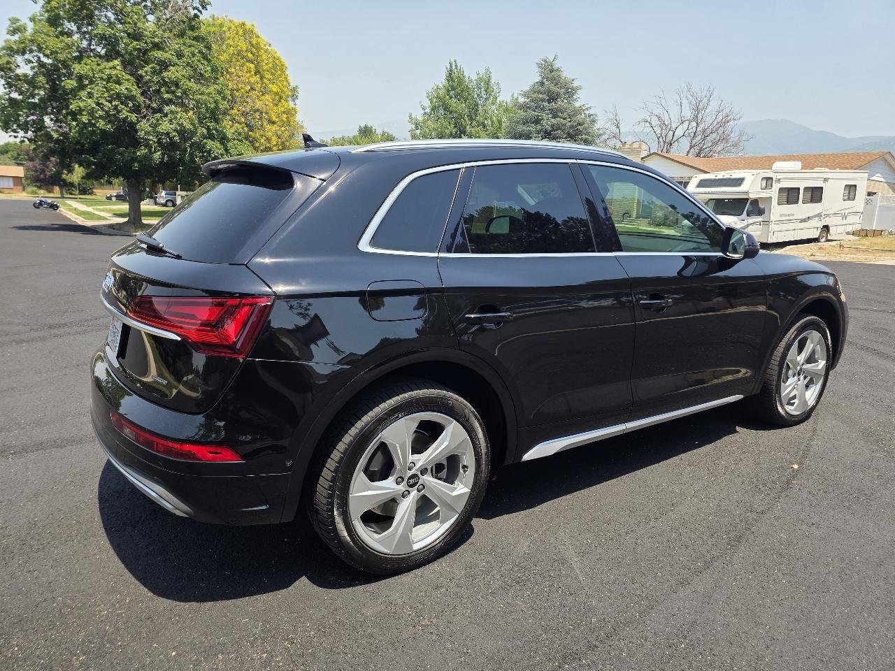 Used 2021 Audi Q5 Prestige AWD/4WD image 4