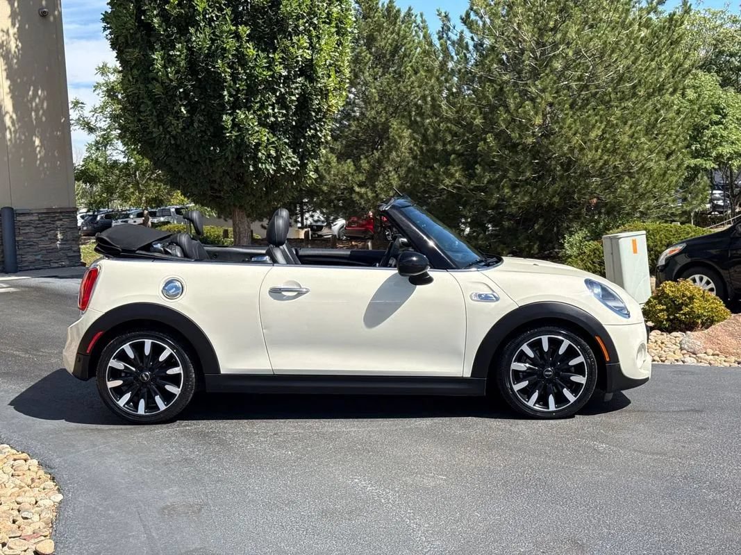 Used 2019 MINI Cooper S w/ Signature Upholstery Package FWD image 83