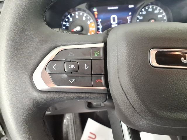 Used 2024 Jeep Compass Latitude w/ Sun and Sound Group image 16