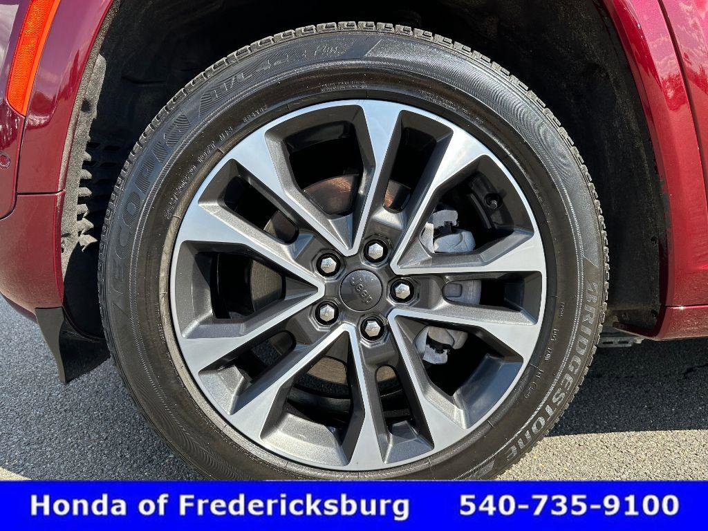 Used 2022 Jeep Grand Cherokee Overland image 11