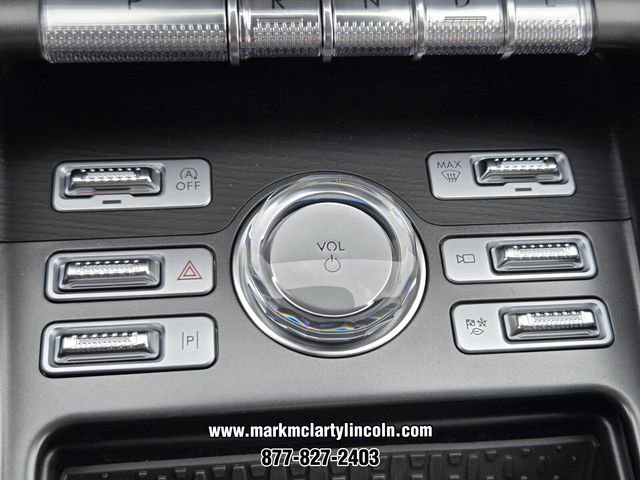 New 2026 Lincoln Nautilus Reserve AWD/4WD image 19