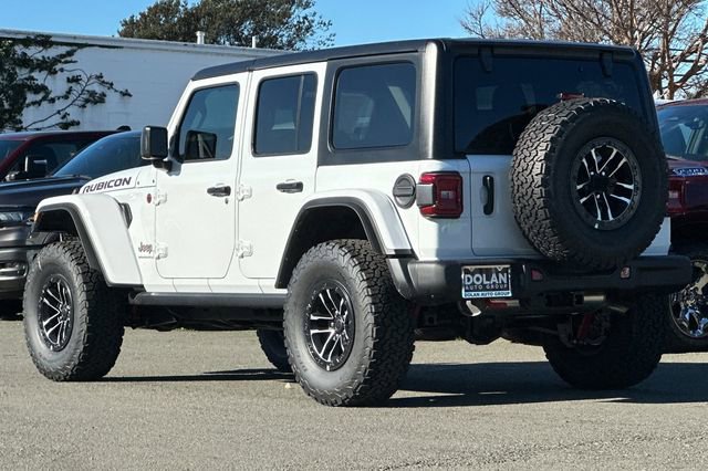 New 2026 Jeep Wrangler Unlimited Rubicon w/ Xtreme 35 Tire Package image 6