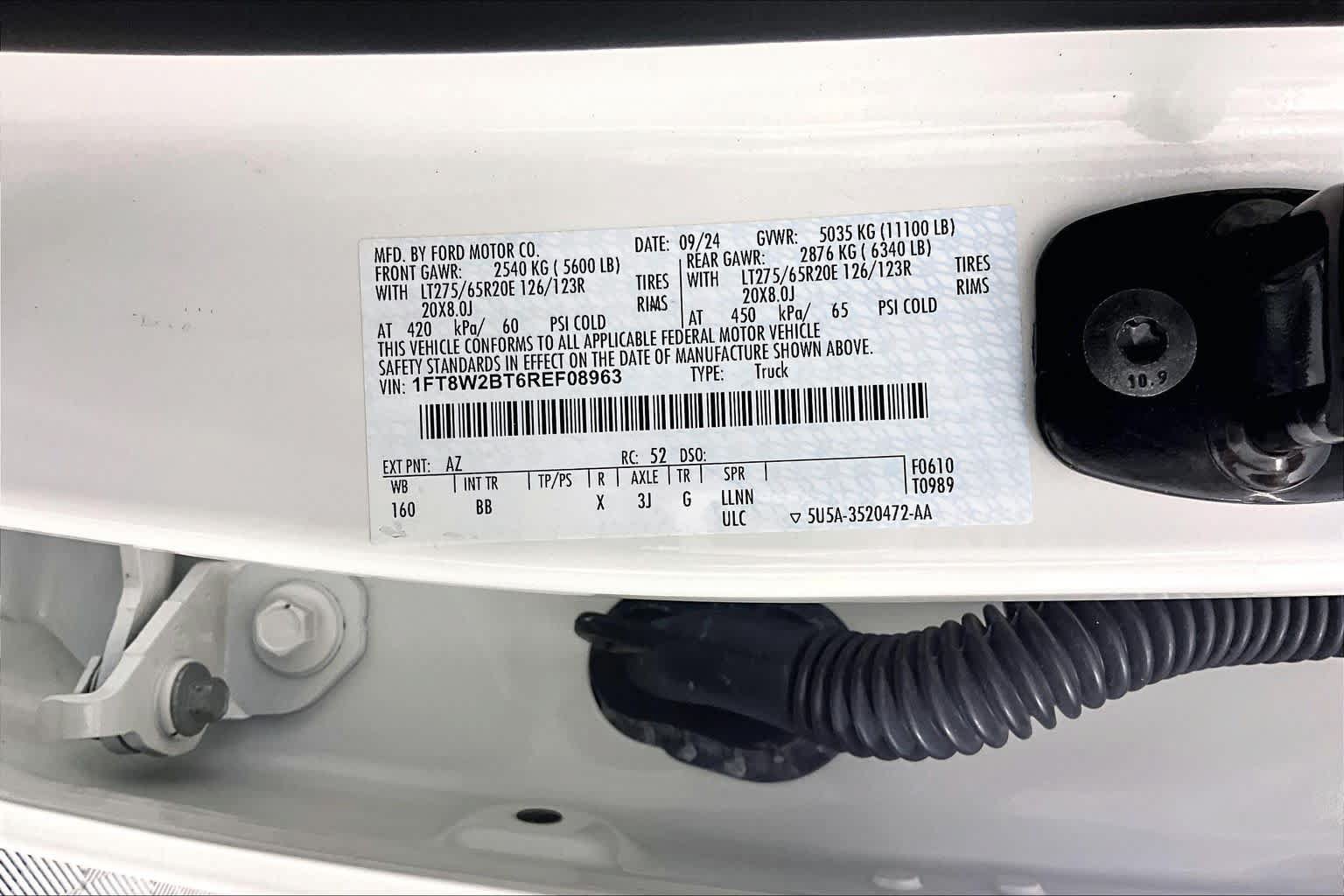 Used 2024 Ford F250 Platinum AWD/4WD image 33