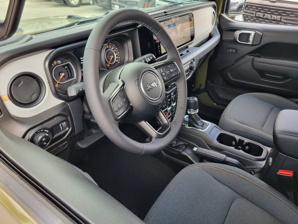 New 2026 Jeep Gladiator Sport AWD/4WD image 3