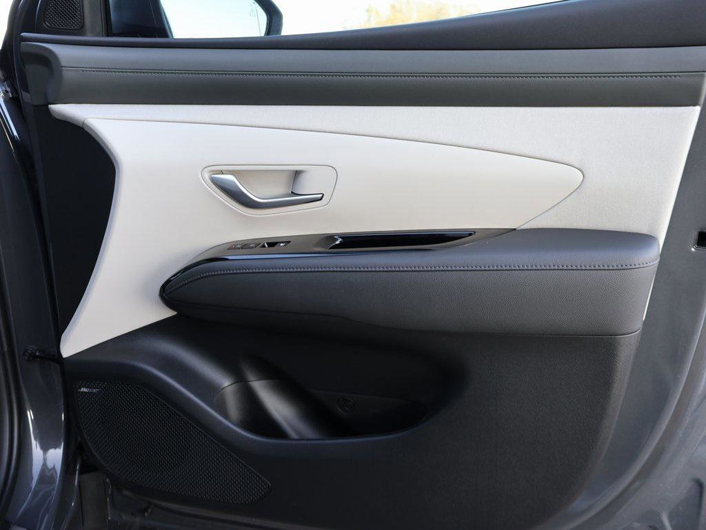New 2026 Hyundai Tucson Limited image 9