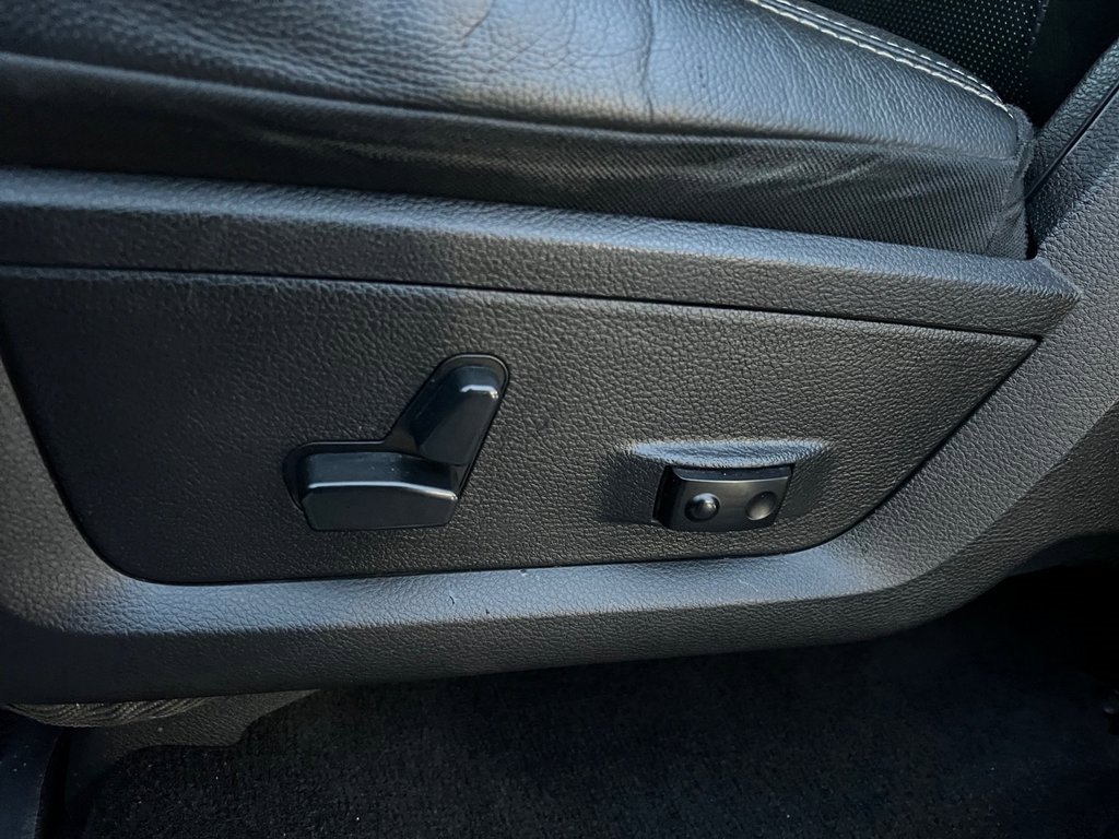 Used 2015 RAM 1500 Sport image 26