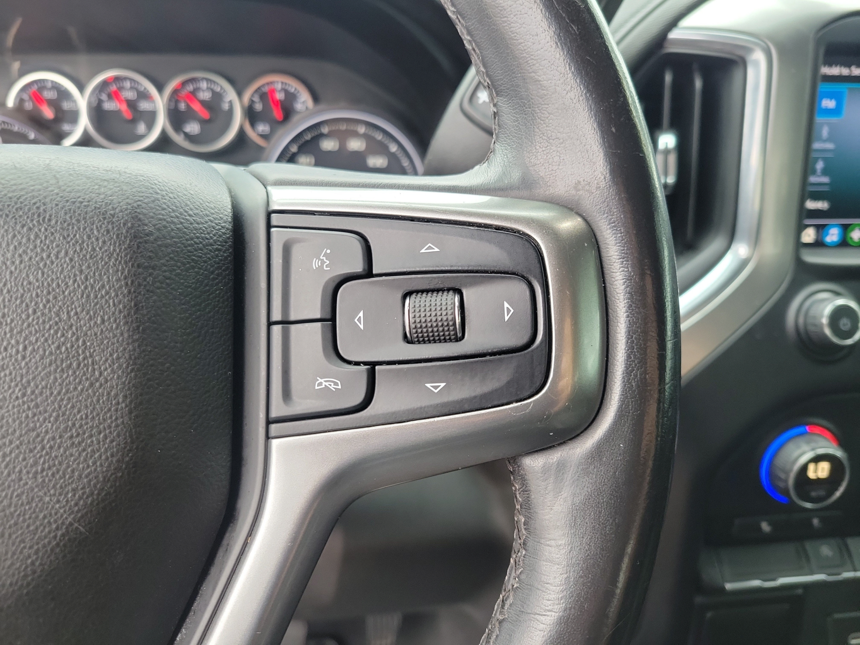 Used 2019 Chevrolet Silverado 1500 RST w/ All-Star Edition RWD image 22