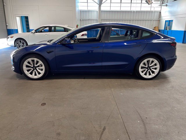 Used 2022 Tesla Model 3 Long Range AWD/4WD image 6
