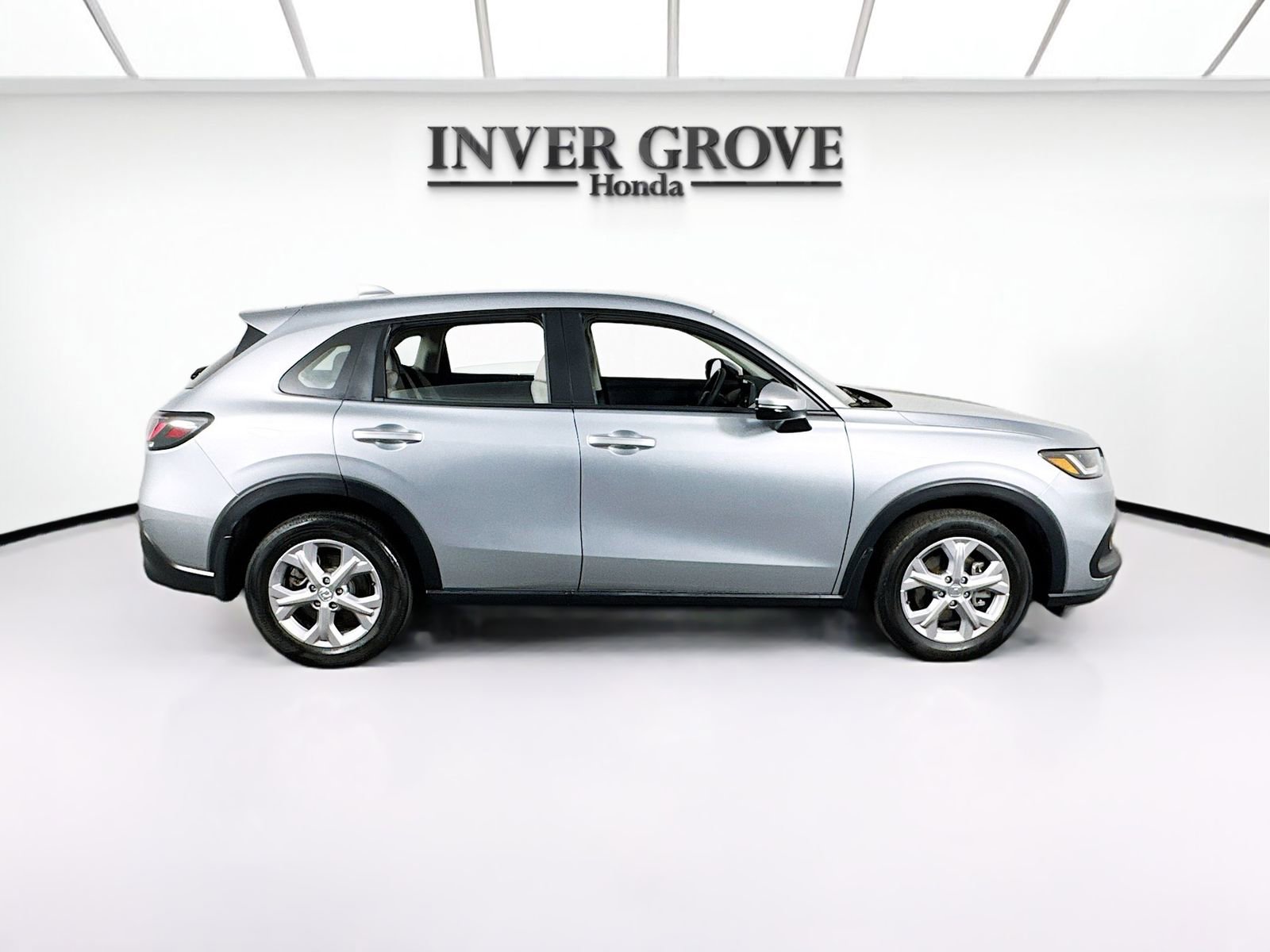 Used 2024 Honda HR-V LX image 4