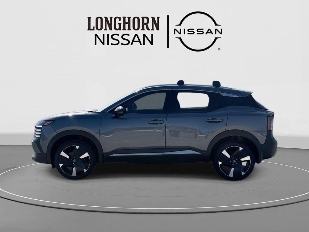 New 2026 Nissan Kicks SR w/ Illumination Package FWD image 4