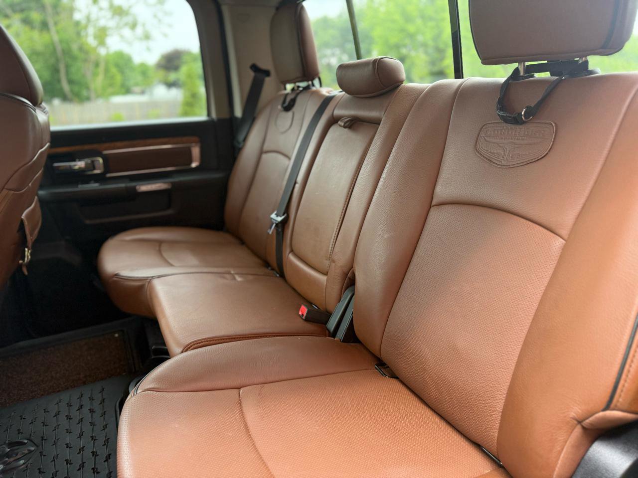 Used 2014 RAM 1500 Laramie Longhorn w/ Convenience Group AWD/4WD image 32