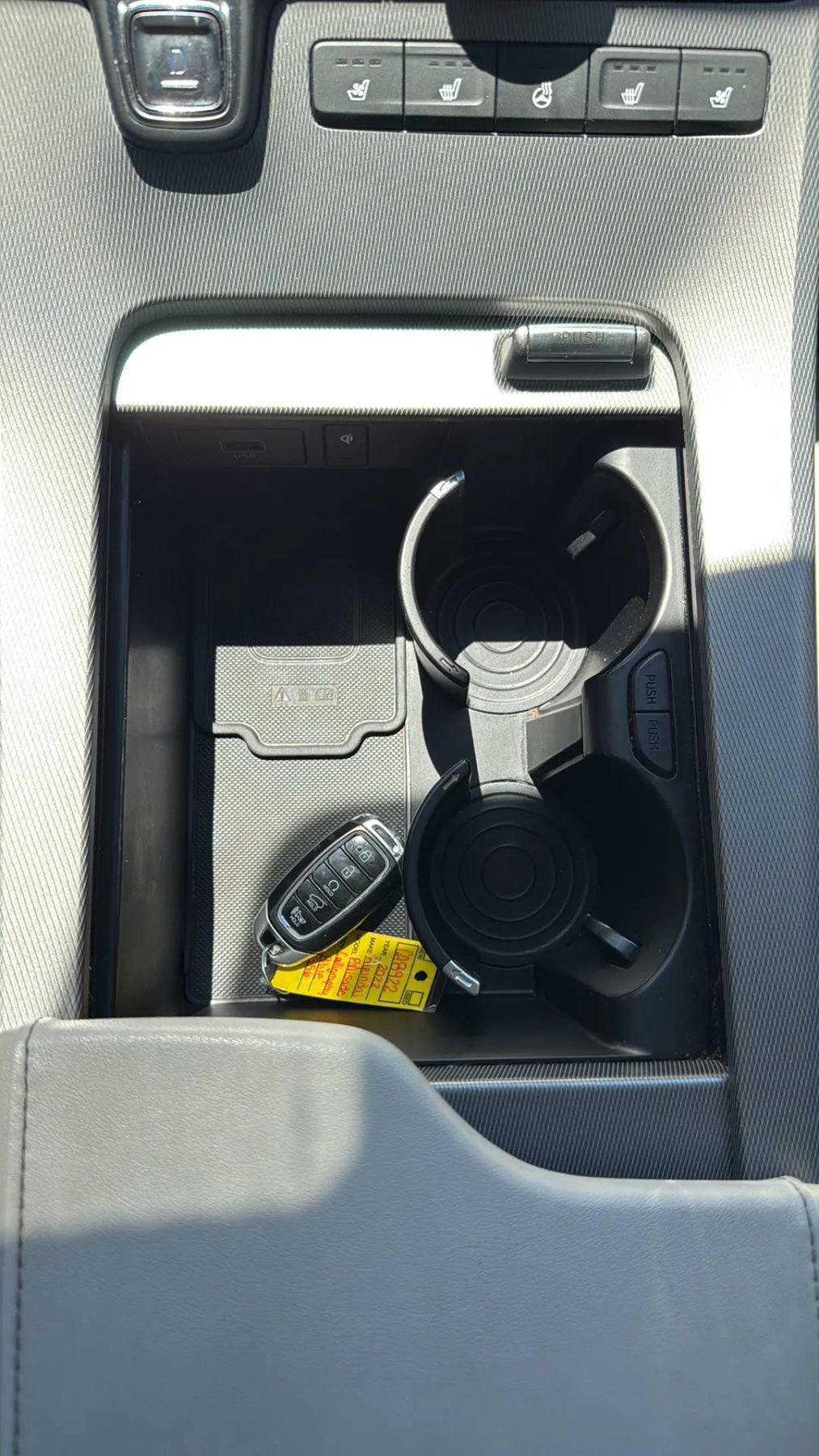 Used 2022 Hyundai Palisade Calligraphy image 20