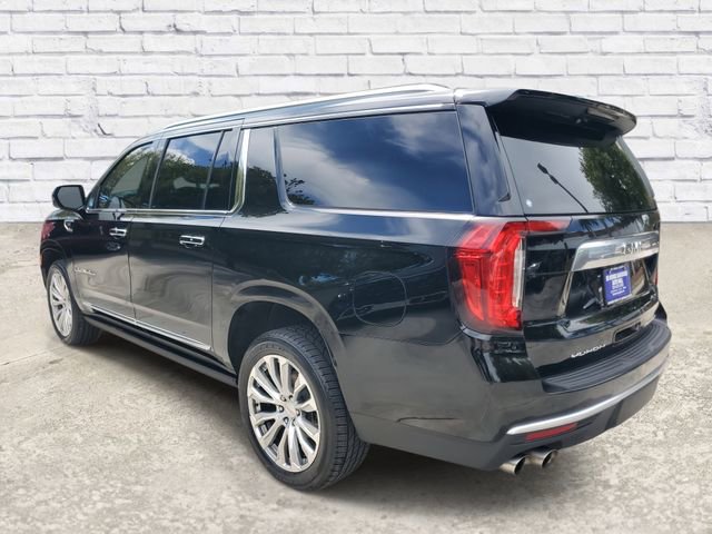 Used 2022 GMC Yukon XL Denali image 2