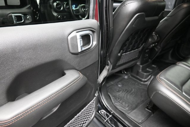 Used 2023 Jeep Wrangler Unlimited Rubicon 392 w/ Xtreme Recon 35" Tire Package AWD/4WD image 19