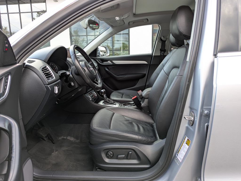 Used 2015 Audi Q3 2.0T Premium Plus AWD/4WD image 12