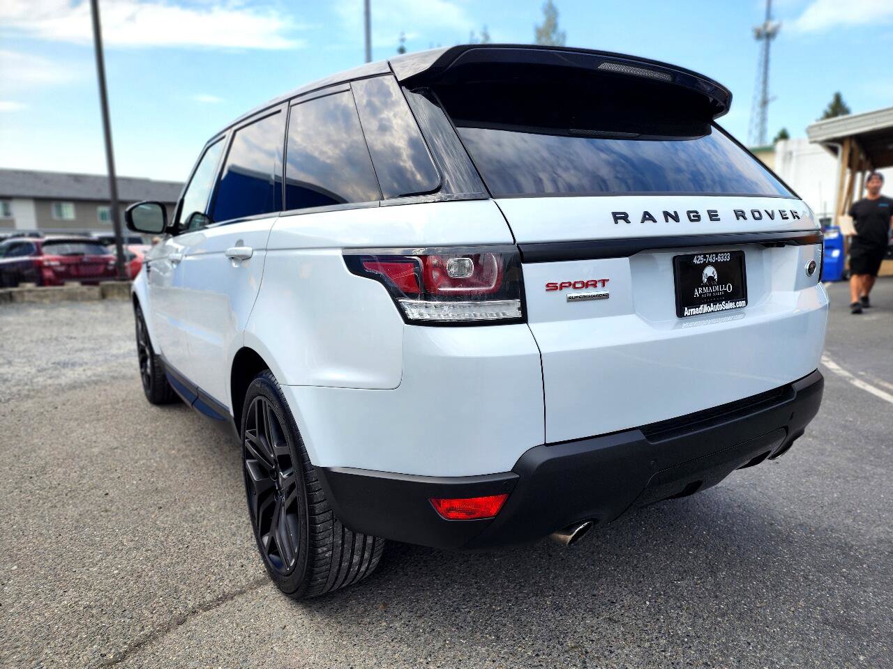 Used 2016 Land Rover Range Rover Sport Supercharged image 8