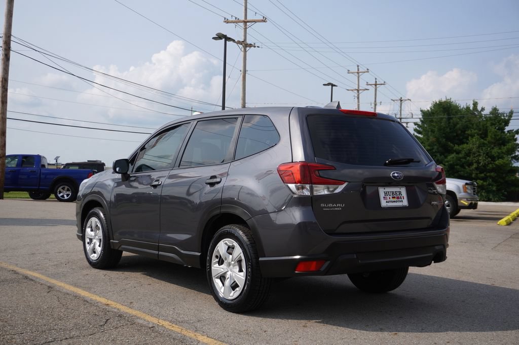 Used 2023 Subaru Forester AWD/4WD image 5