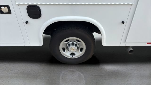 New 2025 Chevrolet Express 3500 w/ Power Convenience Package RWD image 18