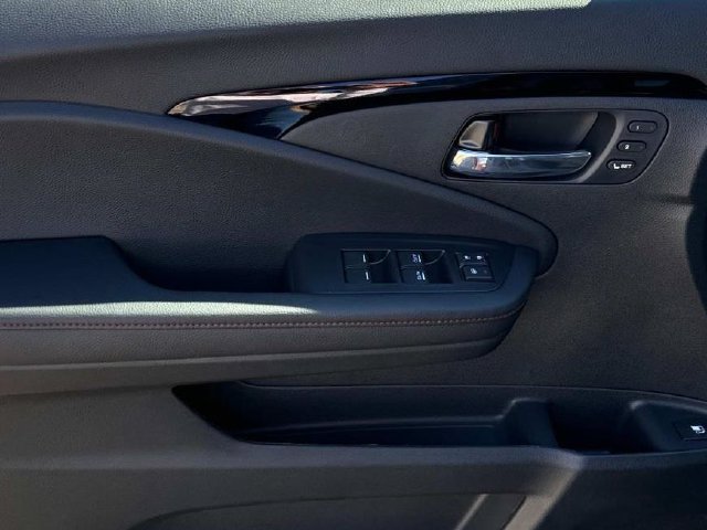 New 2026 Honda Ridgeline Black Edition image 8