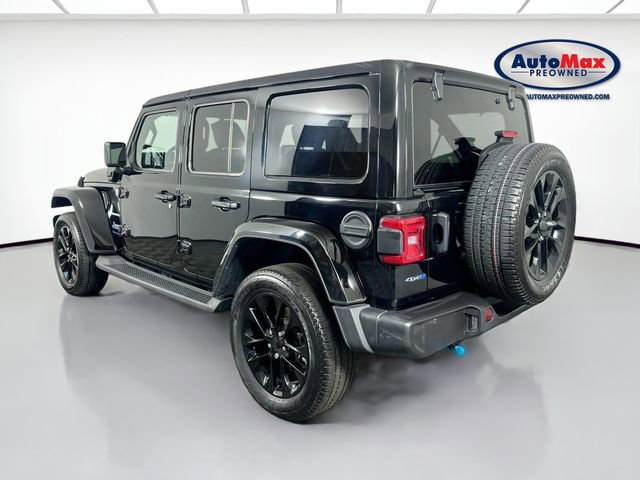 Used 2023 Jeep Wrangler Unlimited Sahara w/ Cold Weather Group image 5
