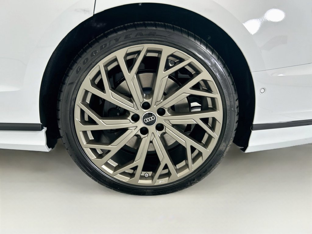 New 2026 Audi A8 L 3.0T AWD/4WD image 30