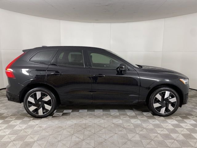Certified 2024 Volvo XC60 T8 Plus w/ Protection Package Premier image 13