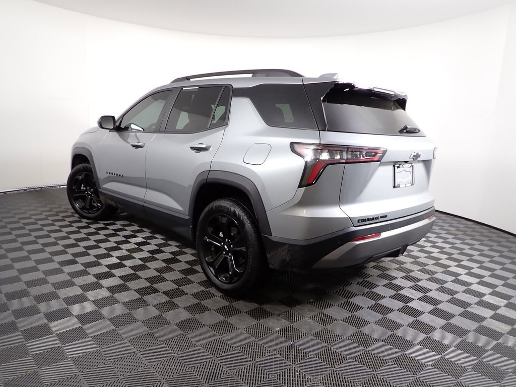 Used 2025 Chevrolet Equinox LT w/ Convenience Package II image 12