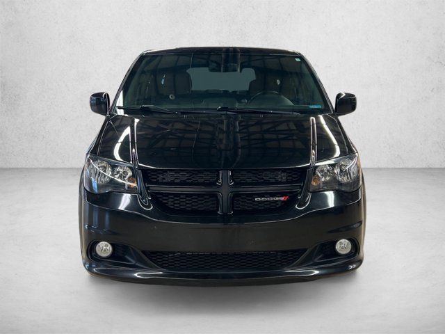 Used 2018 Dodge Grand Caravan SE FWD image 2
