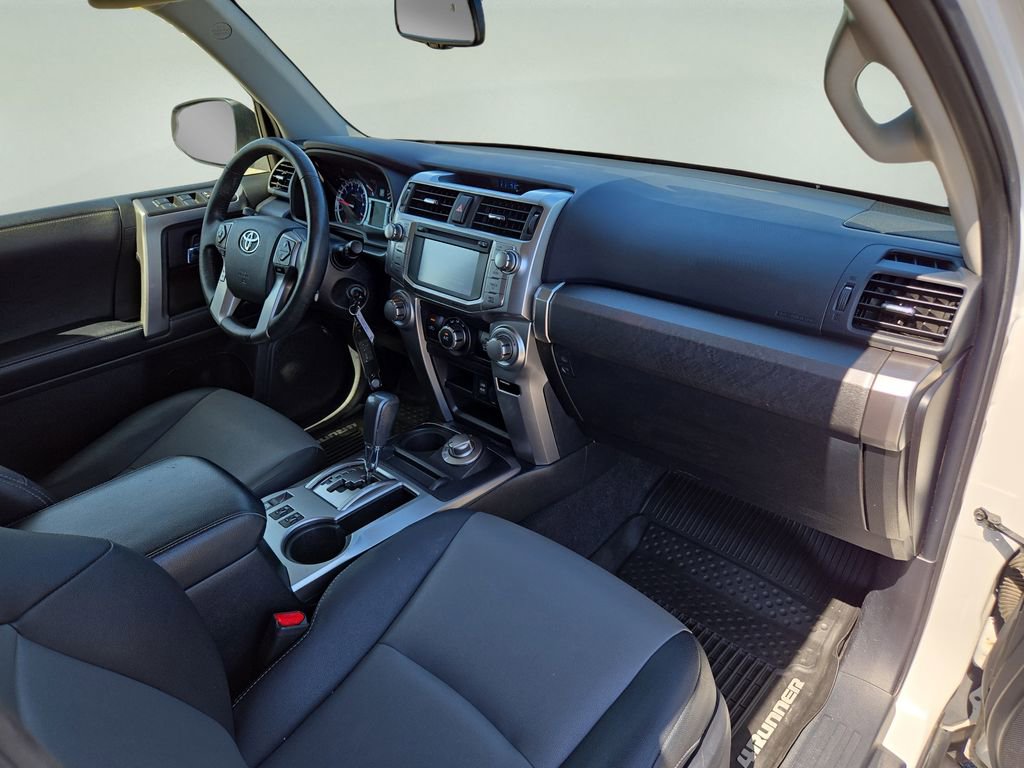 Used 2019 Toyota 4Runner SR5 Premium AWD/4WD image 20