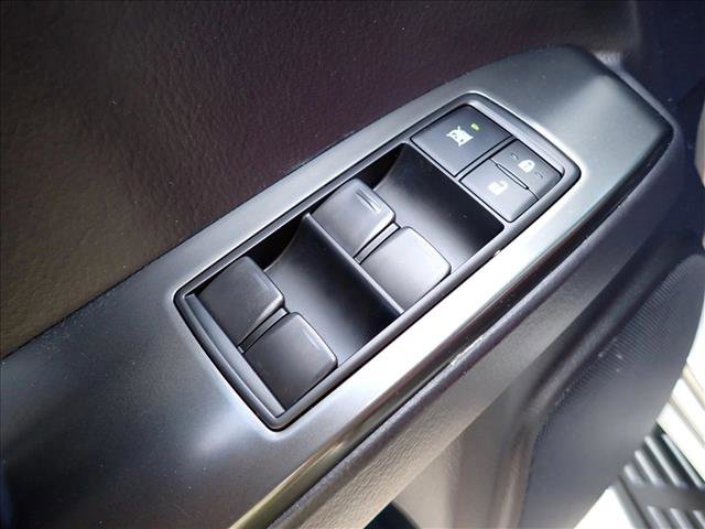 Used 2023 Lexus GX 460 Luxury w/ Sport Design Package AWD/4WD image 15