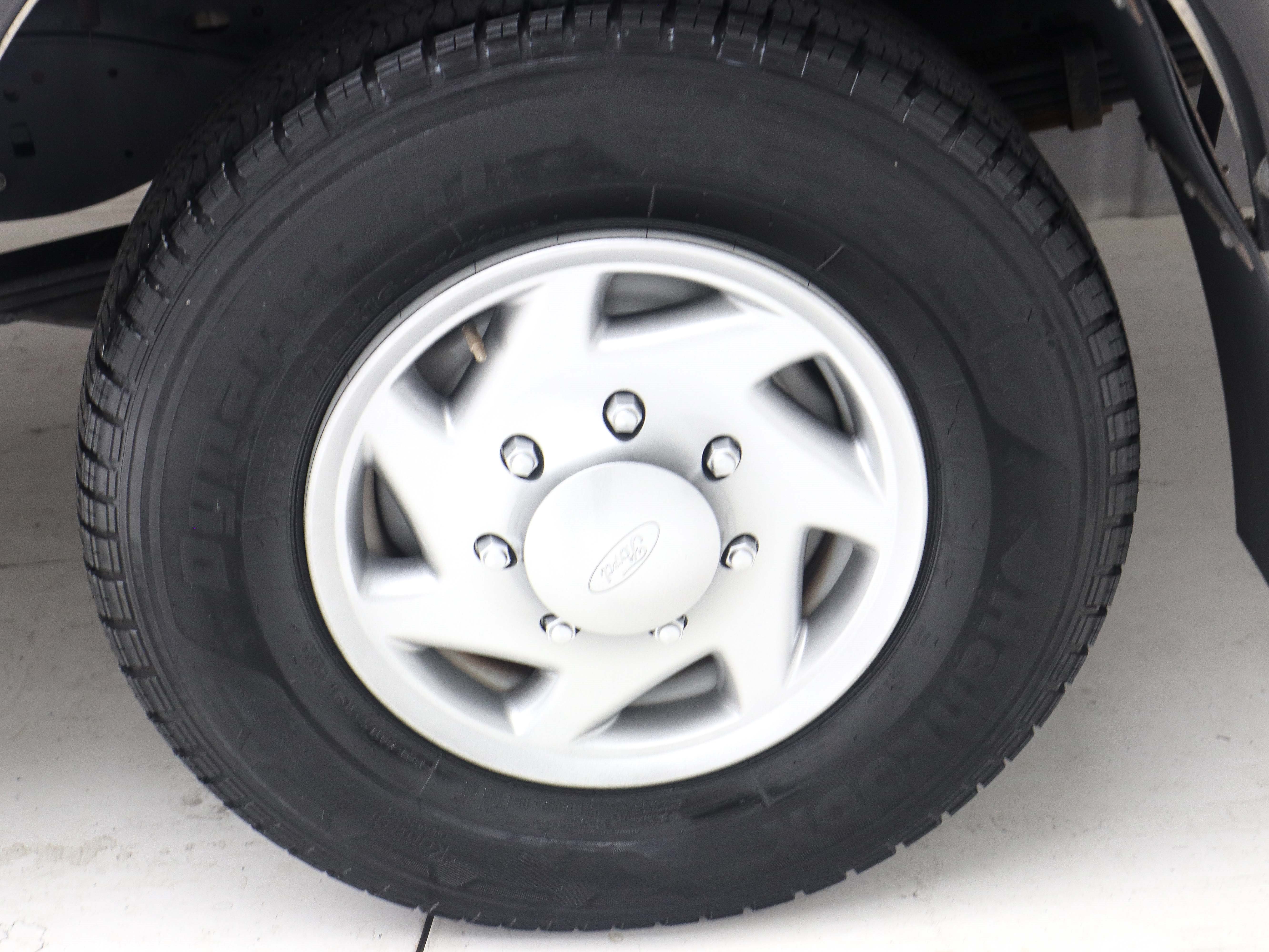Used 2023 Ford E-350 and Econoline 350 Super Duty w/ Power Windows & Locks Group RWD image 26